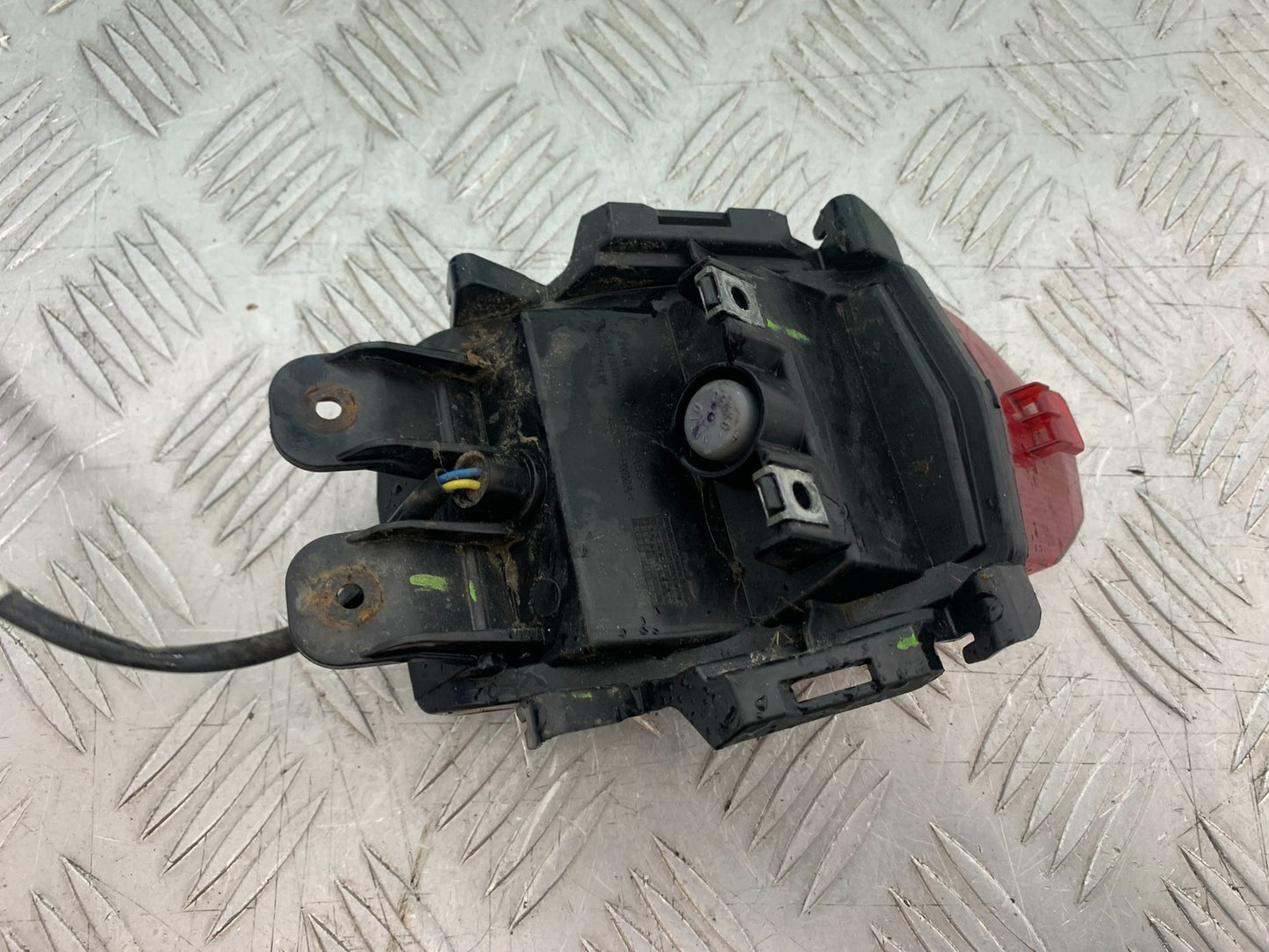 YAMAHA YZF-R125 YZF 125 REAR LIGHT YEAR 2019-2022 (CMB1263)
