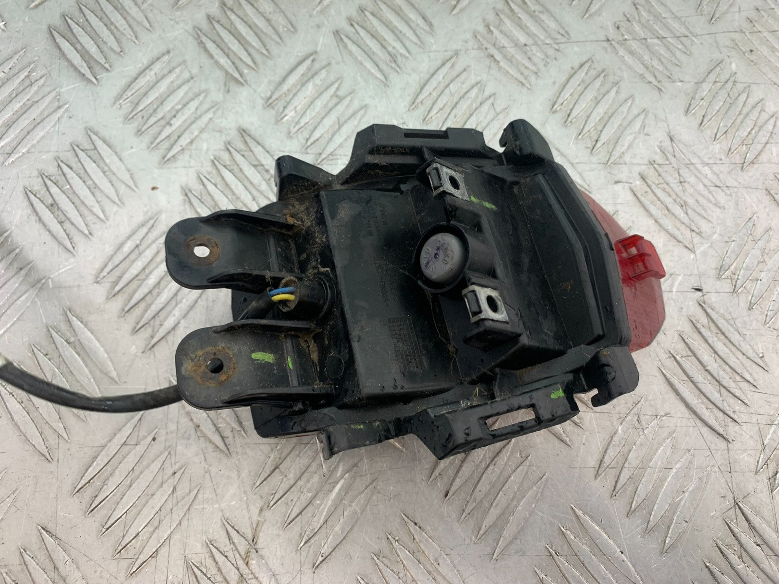 YAMAHA YZF-R125 YZF 125 REAR LIGHT YEAR 2019-2022 (CMB1263)