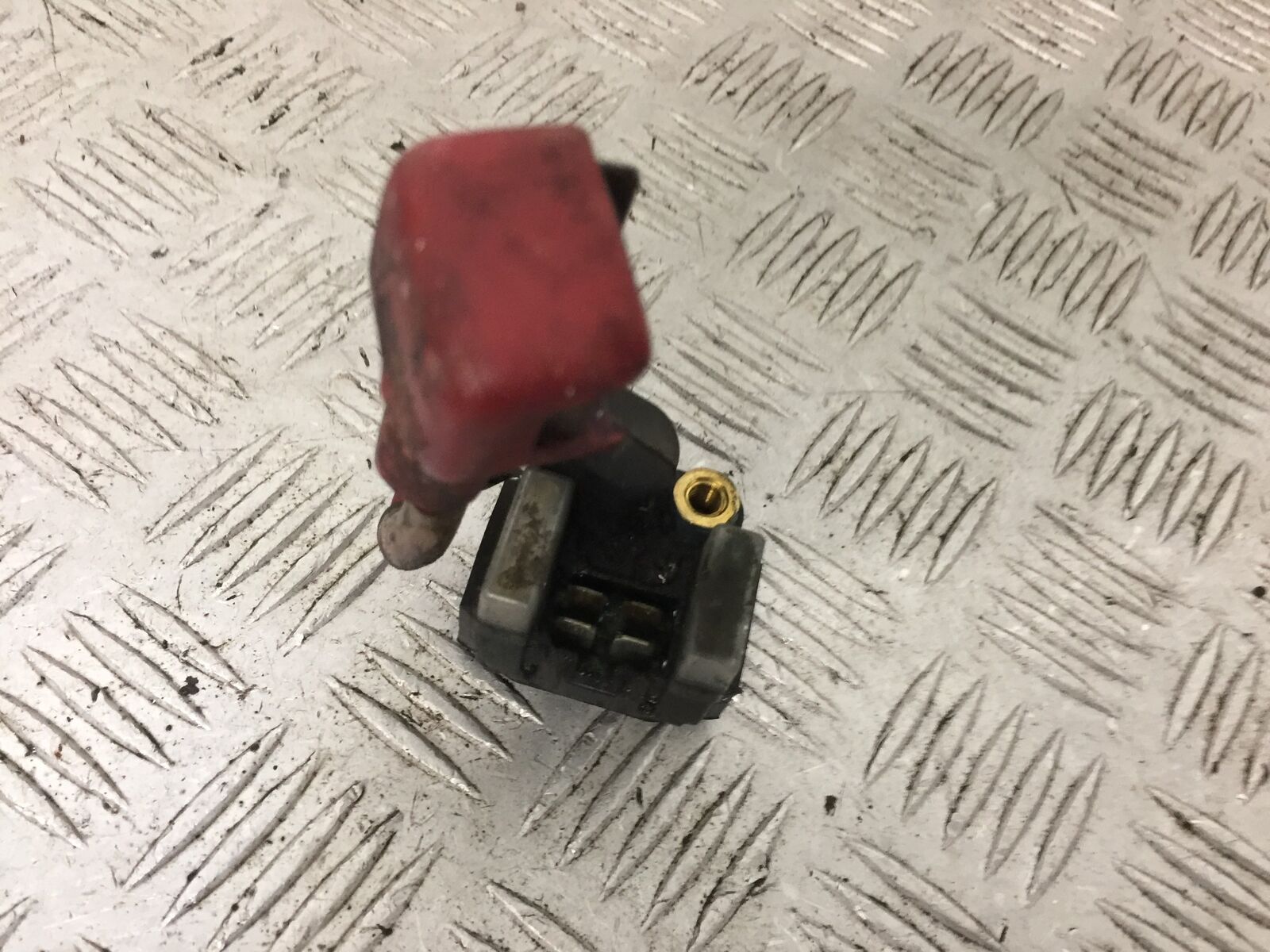 YAMAHA FZS600 FAZER 600 STARTER SOLENOID  YEAR 1998-2001(STOCK 878)
