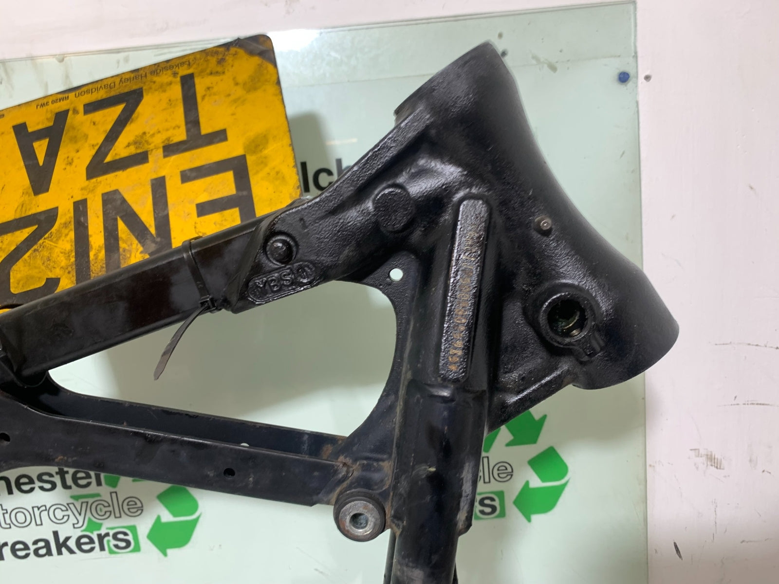 HARLEY DAVIDSON FSX BLACKLINE 1585 FRAME REG LOG BOOK  YEAR 2012 (CMB1147)