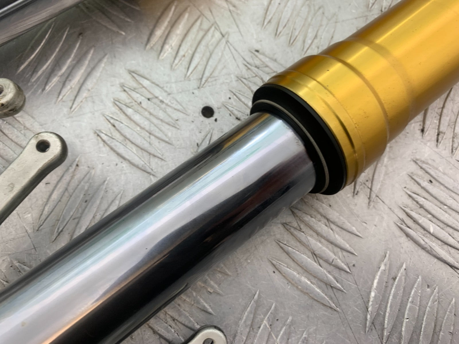APRILIA TUONO 1000 V4R FORKS   YEAR 2011-13  (CMB1331)