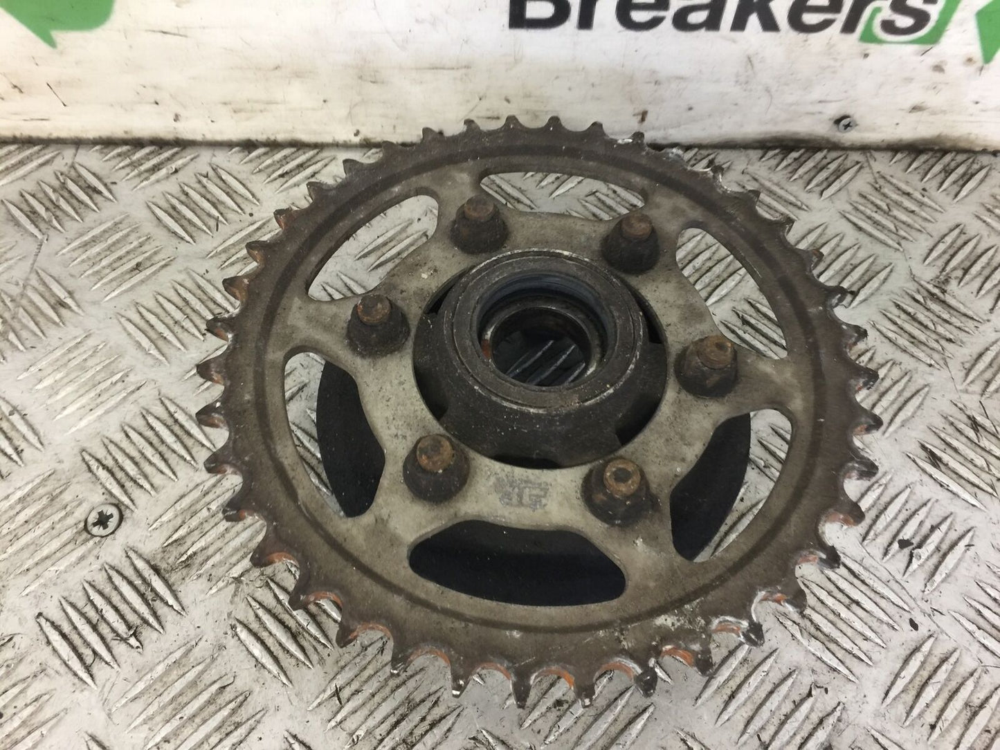 KAWASAKI ZX6R ZX6 G SPROCKET CARRIER  YEAR 1998-99 (STOCK 582)