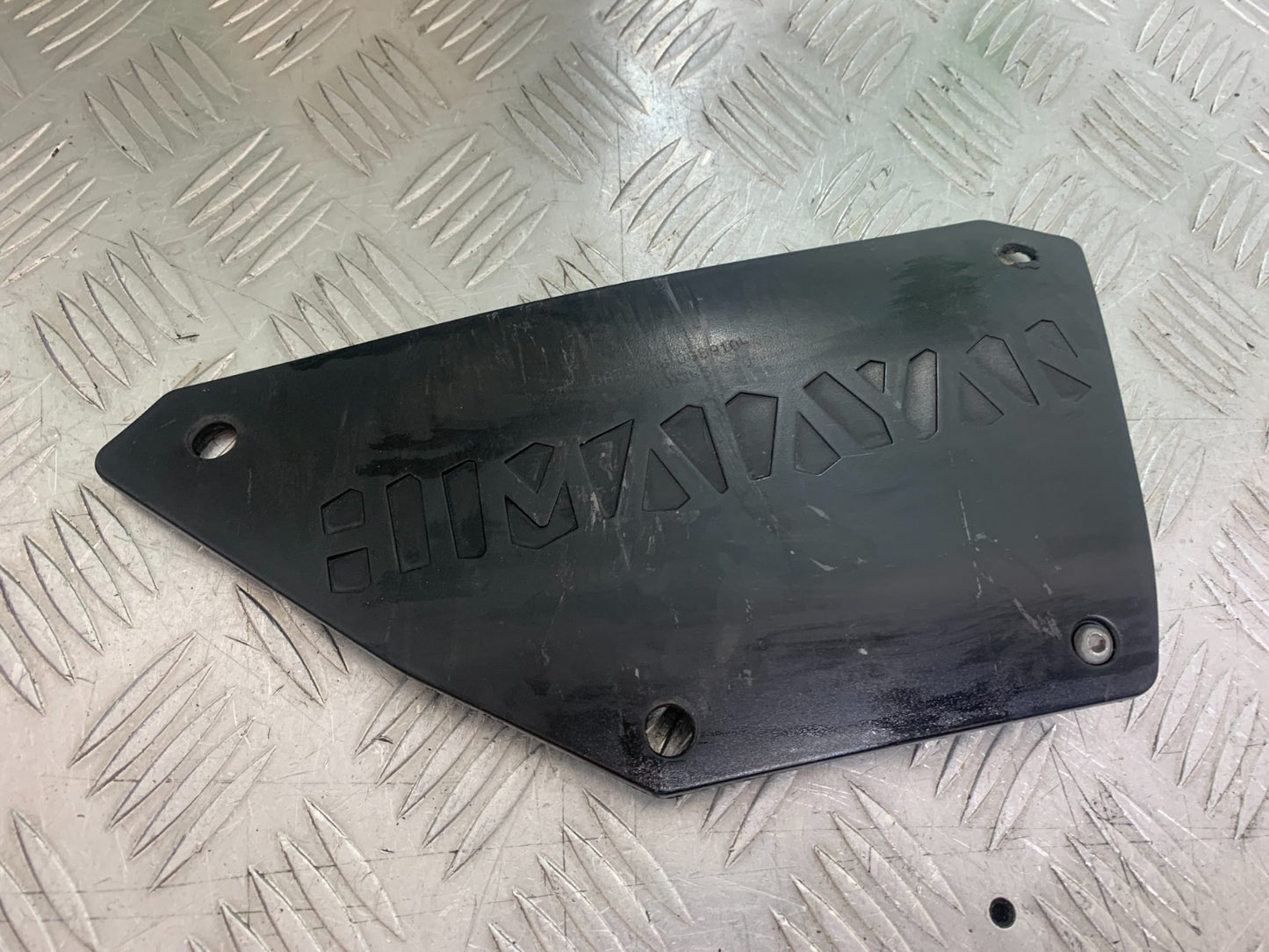 ROYAL ENFIELD HIMALAYAN 411 RIGHT SEAT PANEL YEAR 2018-2023 (CMB1322)