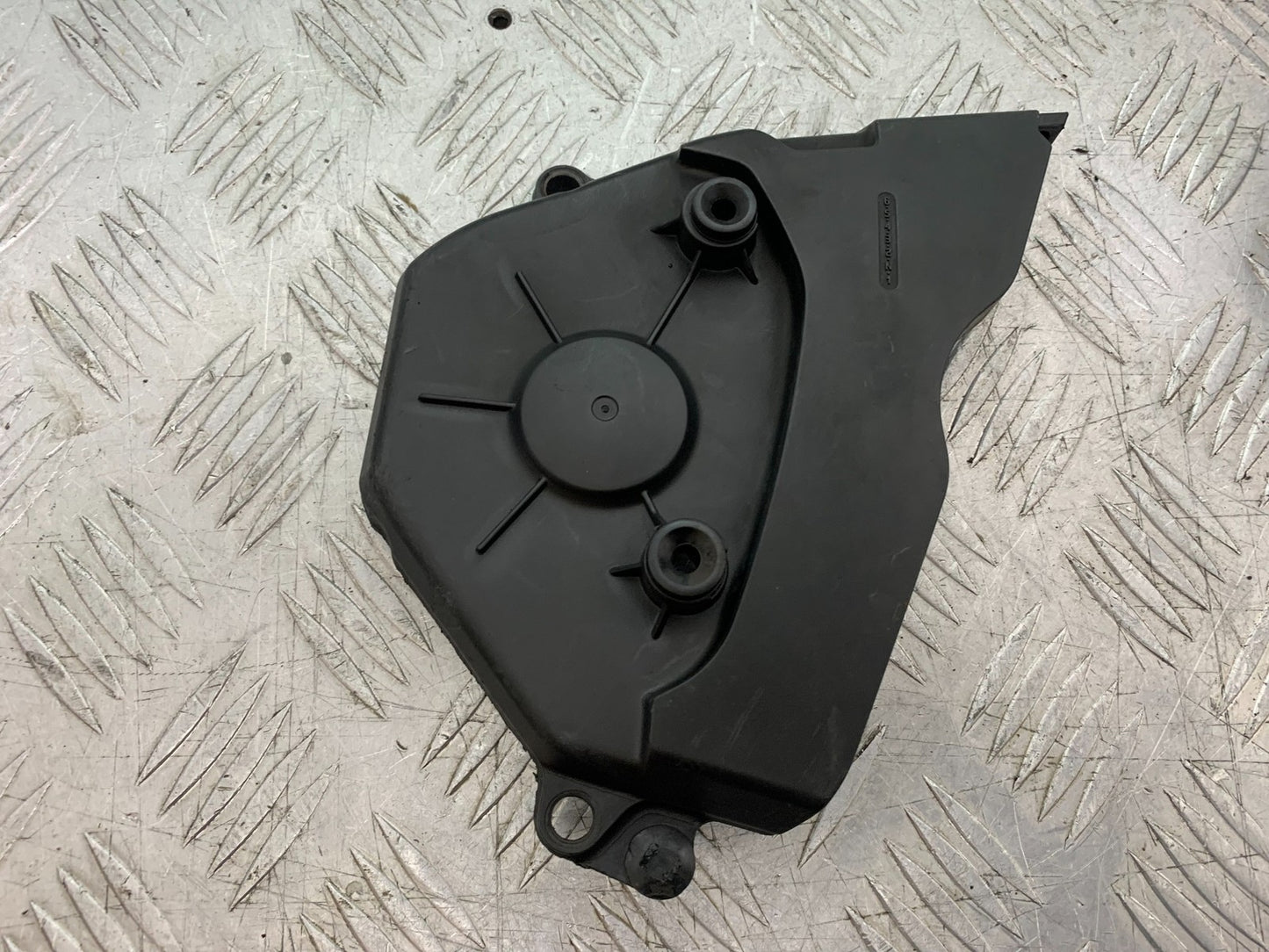 HONDA CBF600 CBF 600  SPROCKET COVER  YEAR 2004-07  (CMB1305)