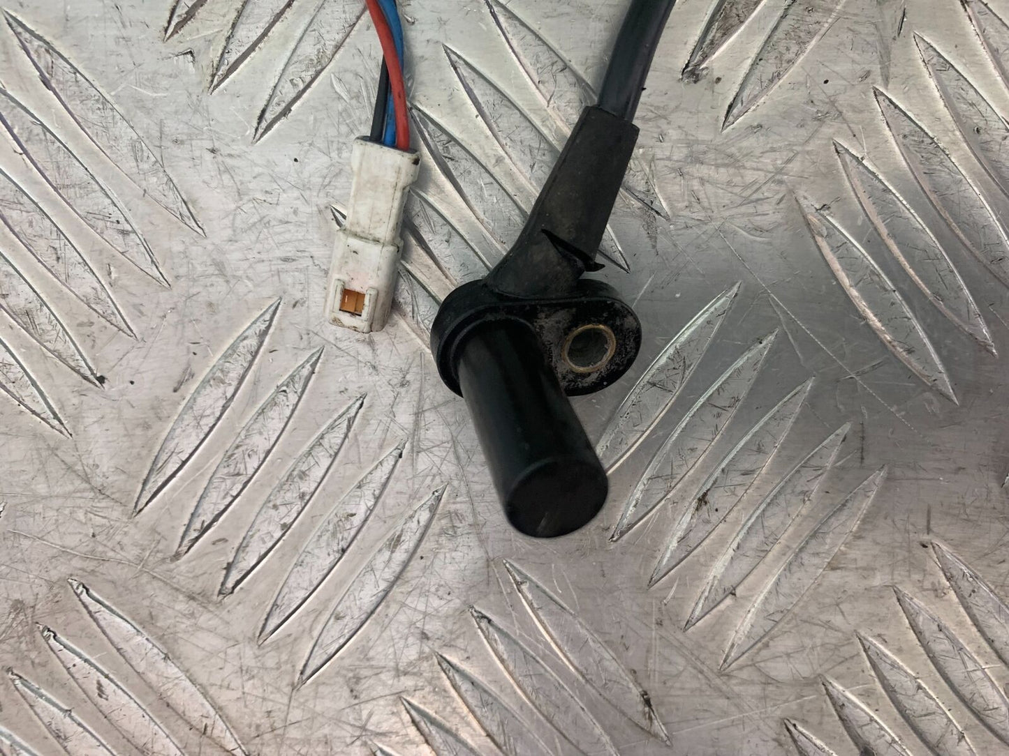 YAMAHA XT125 X XT 125 X SPEEDO SENSOR    2005-2011 (CMB1097)