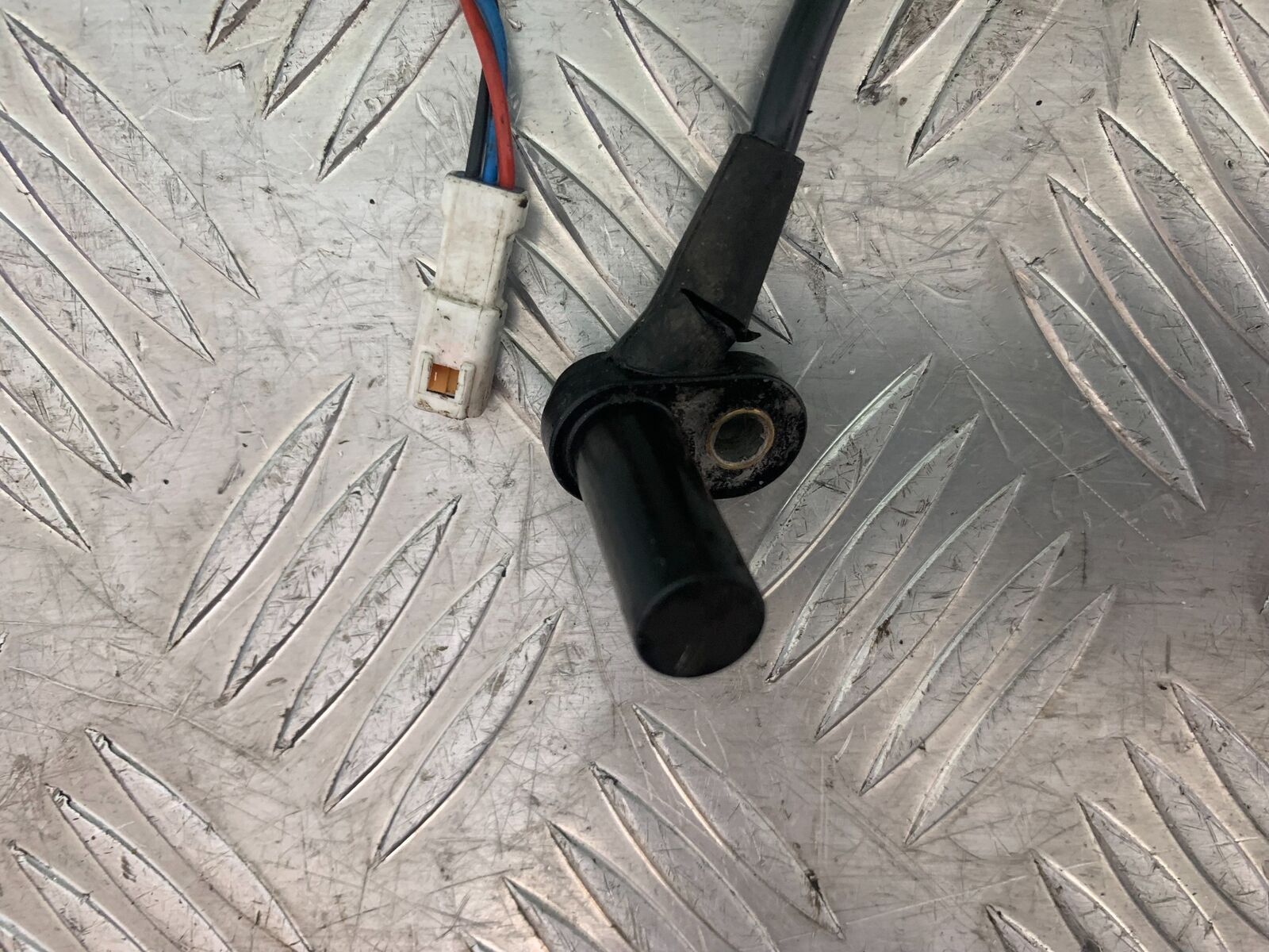 YAMAHA XT125 X XT 125 X SPEEDO SENSOR    2005-2011 (CMB1097)