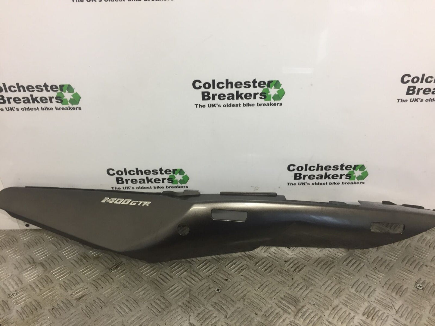 KAWASAKI GTR1400 GTR 1400 LEFT SEAT SIDE PANEL   YEAR 2010