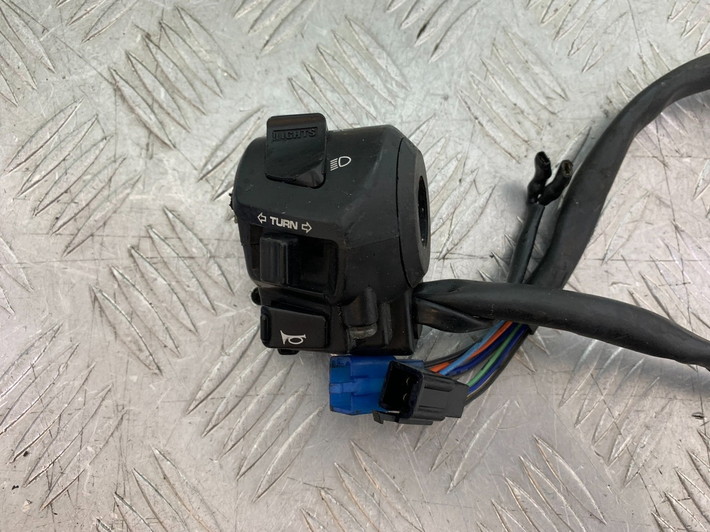 HONDA CBF600 CBF 600 LEFT SWITCH GEAR  YEAR 2004 -07 (CMB1247)