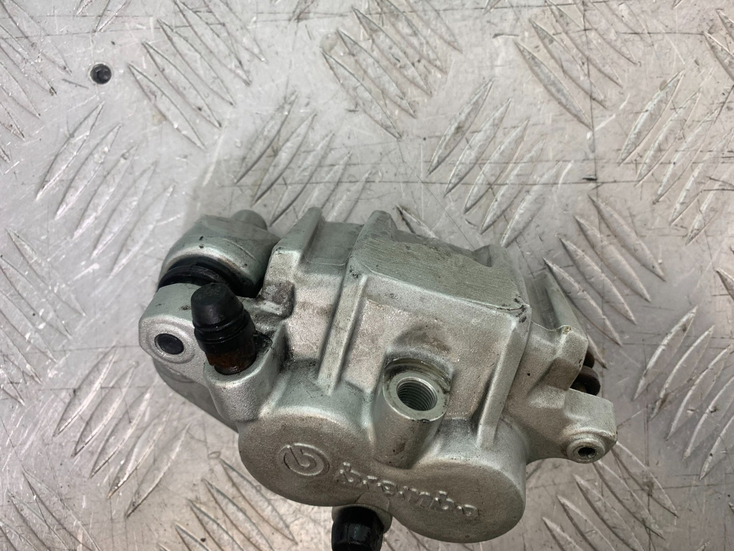 APRILIA 650 PAGASO STRADA FRONT BRAKE CALIPER  YEAR 2005-2010 (CMB1260)