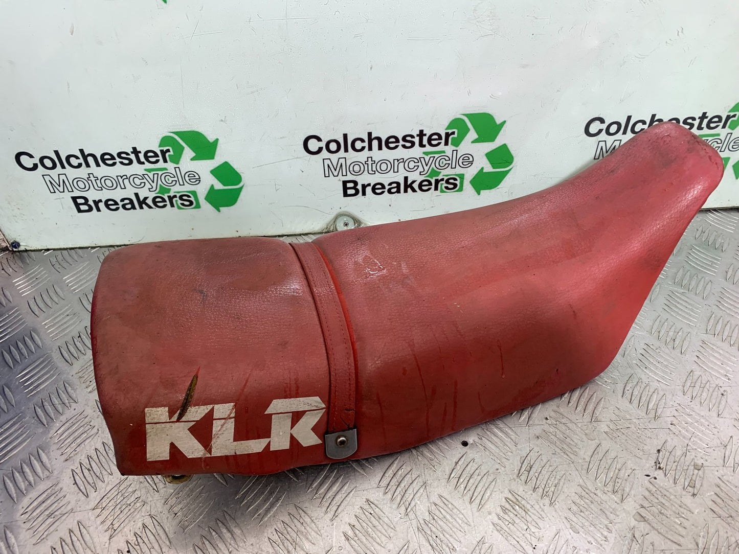 KAWASAKI KLR250 KLR 250 SEAT  YEAR 1984-2001 (CMB1225)