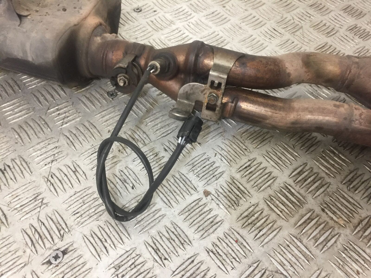 SUZUKI GSXR 600 L1-L8 EXHAUST DOWNPIPES YEAR 2011-2017 (STOCK 728)