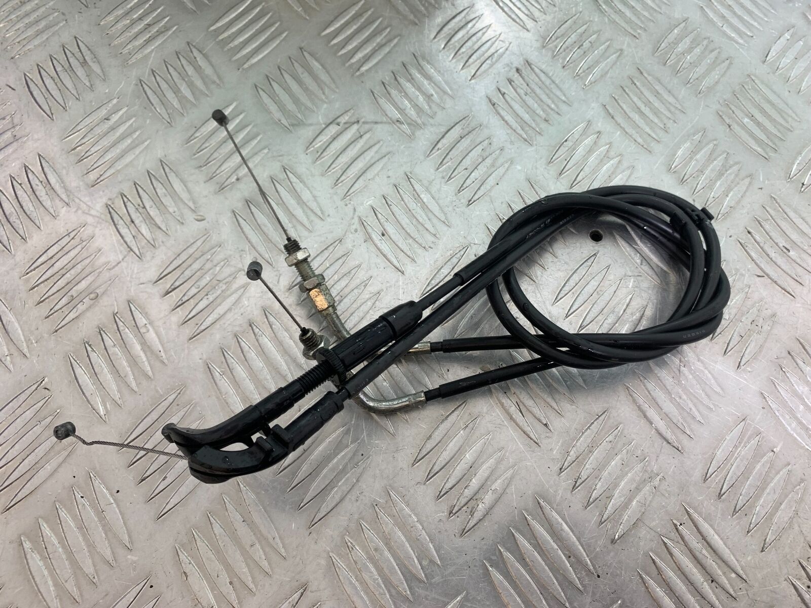 SUZUKI INTRUDER VL800 C800 THROTTLE CABLES  YEAR 2012-16 (CMB1039)