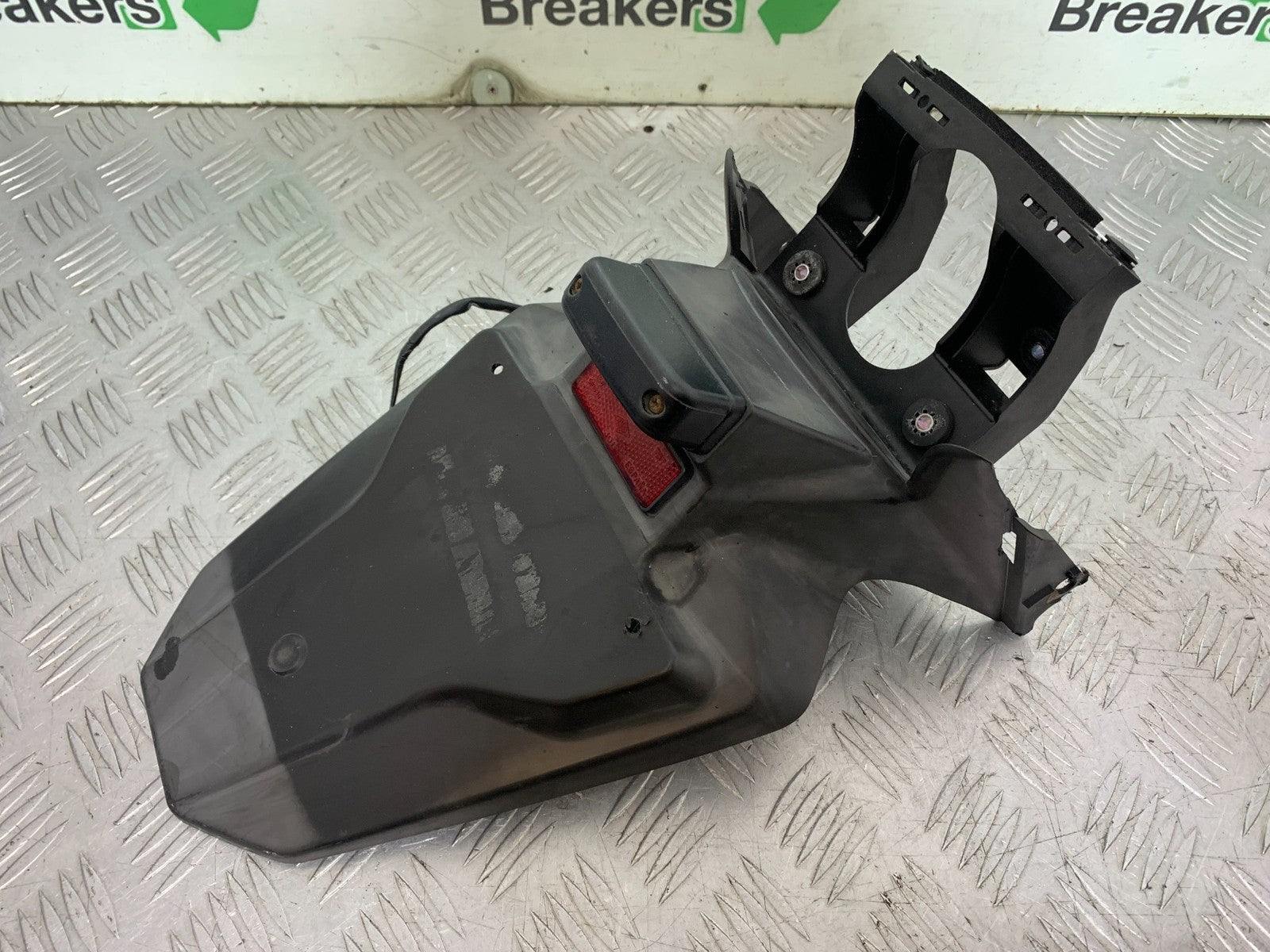 HONDA CBF600 CBF 600 REAR MUDGUARD   YEAR 2004-07  (CMB1305)