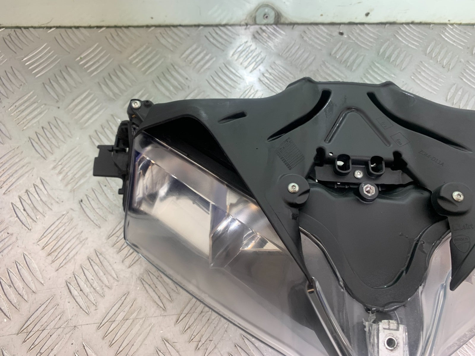 DUCATI 1299 PANIGALE HEADLIGHT  YEAR 2016 (CMB 1187)
