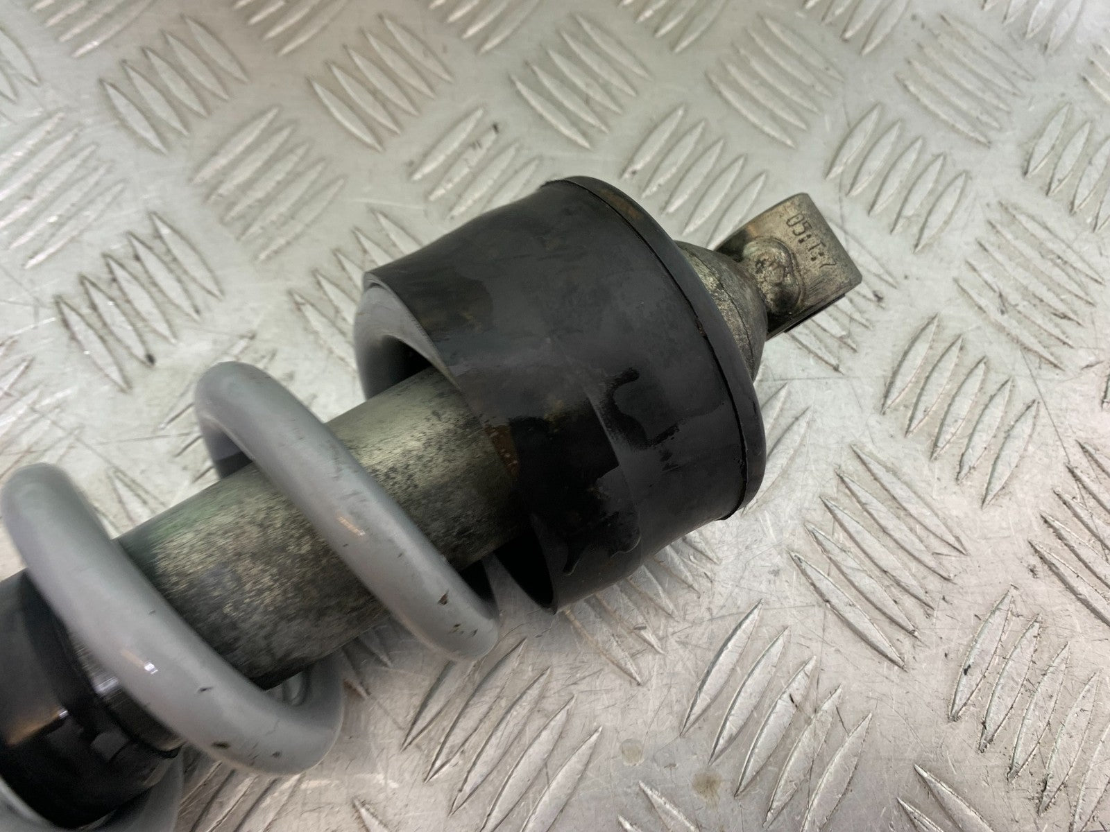 HONDA CBF600 CBF 600 REAR SHOCK  YEAR 2004 -07 (CMB1247)
