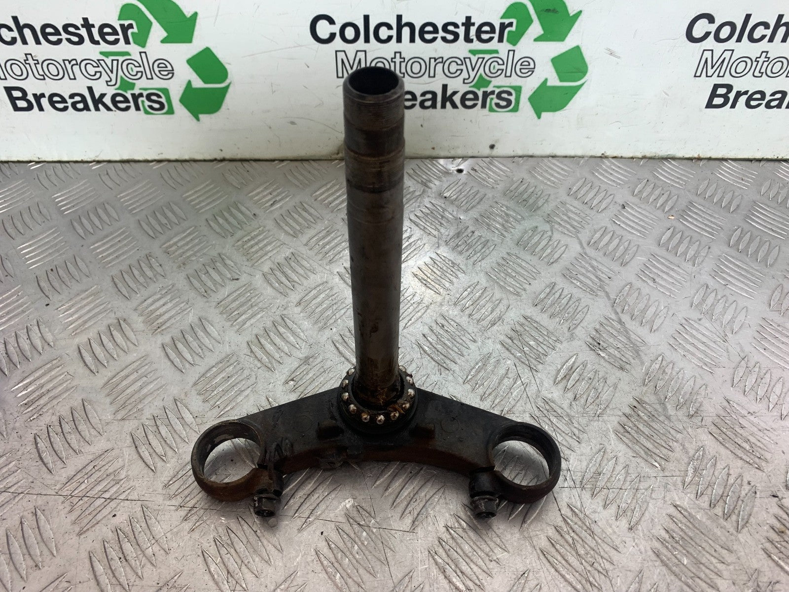 HONDA NT650 V DEAUVILLE BOTTOM YOKE   YEAR 1998-01 (CMB1320)