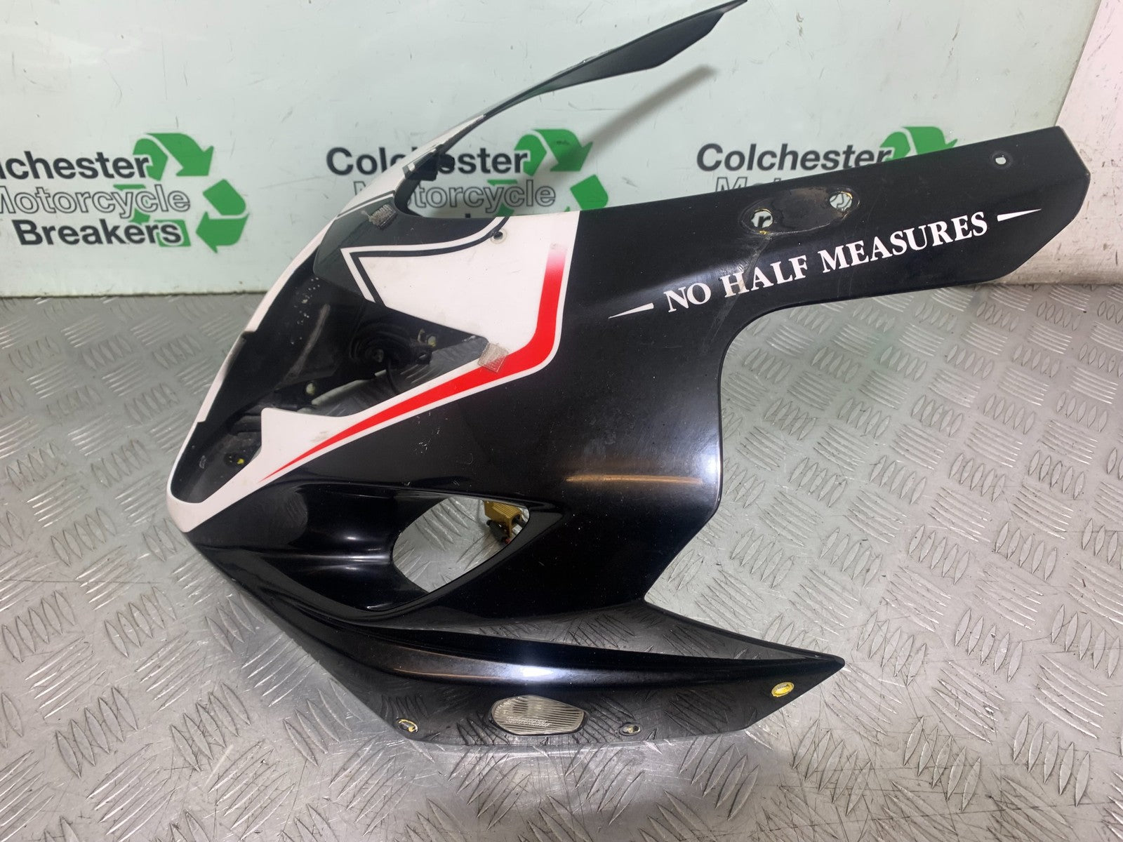 SUZUKI GSXR750 GSXR 750 K4 K5 TOP FAIRING  2004-2005 (CMB1319)