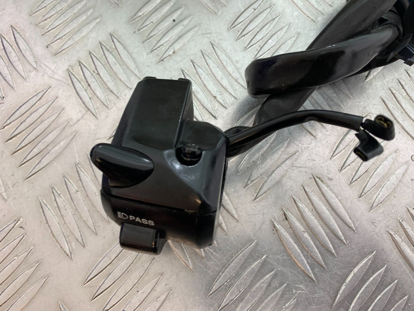 HONDA CBR500R CBR 500 R LEFT SWITCH GEAR YEAR 2012-16 (CMB1048)