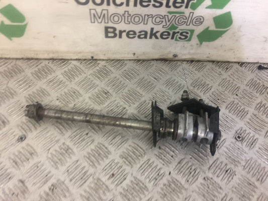 KAWASAKI NINJA 400 REAR WHEEL SPINDLE AND ADJUSTERS   YEAR 2019  (STOCK 635)