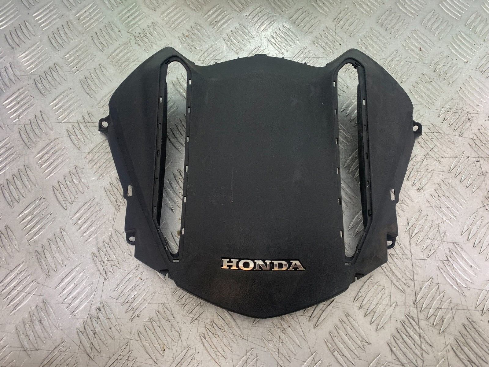 HONDA NT 700 V DEAUVILLE SCREEN INFILL PANEL   YEAR 2006-2011 (CMB1211)