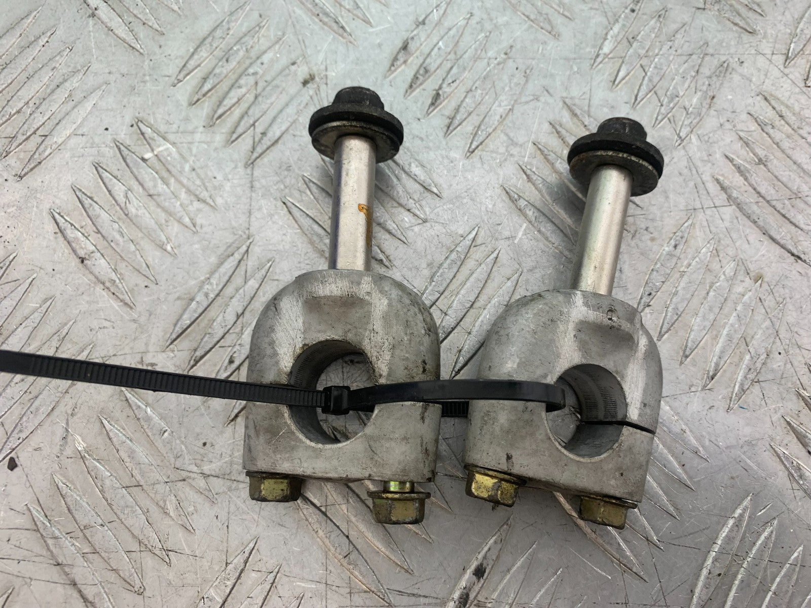 HONDA ST1100 PAN EUROPEAN HANDLEBAR RISERS   YEAR 1993-2001 (CMB1195)
