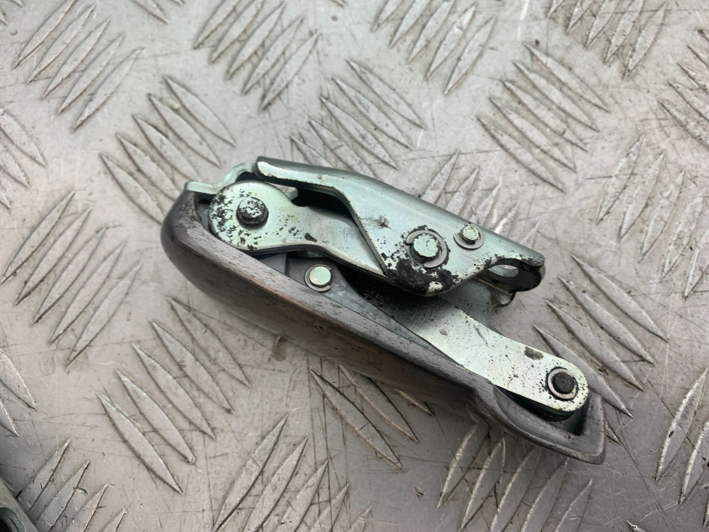 PIAGGIO VESPA GTS 125 FOOTPEGS YEAR 2009-2014  (CMB1261)