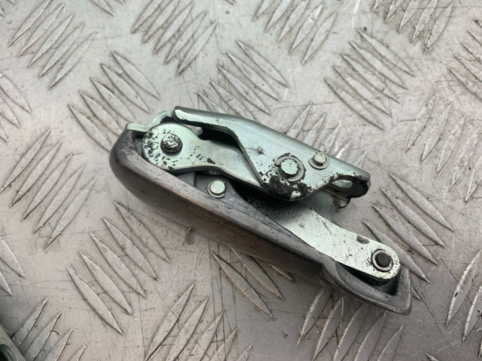PIAGGIO VESPA GTS 125 FOOTPEGS YEAR 2009-2014  (CMB1261)