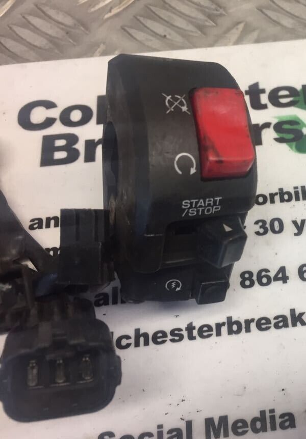 KAWASAKI ZX6R ZX636 C1H RIGHT SWITCH GEAR  YEAR 2005 2006