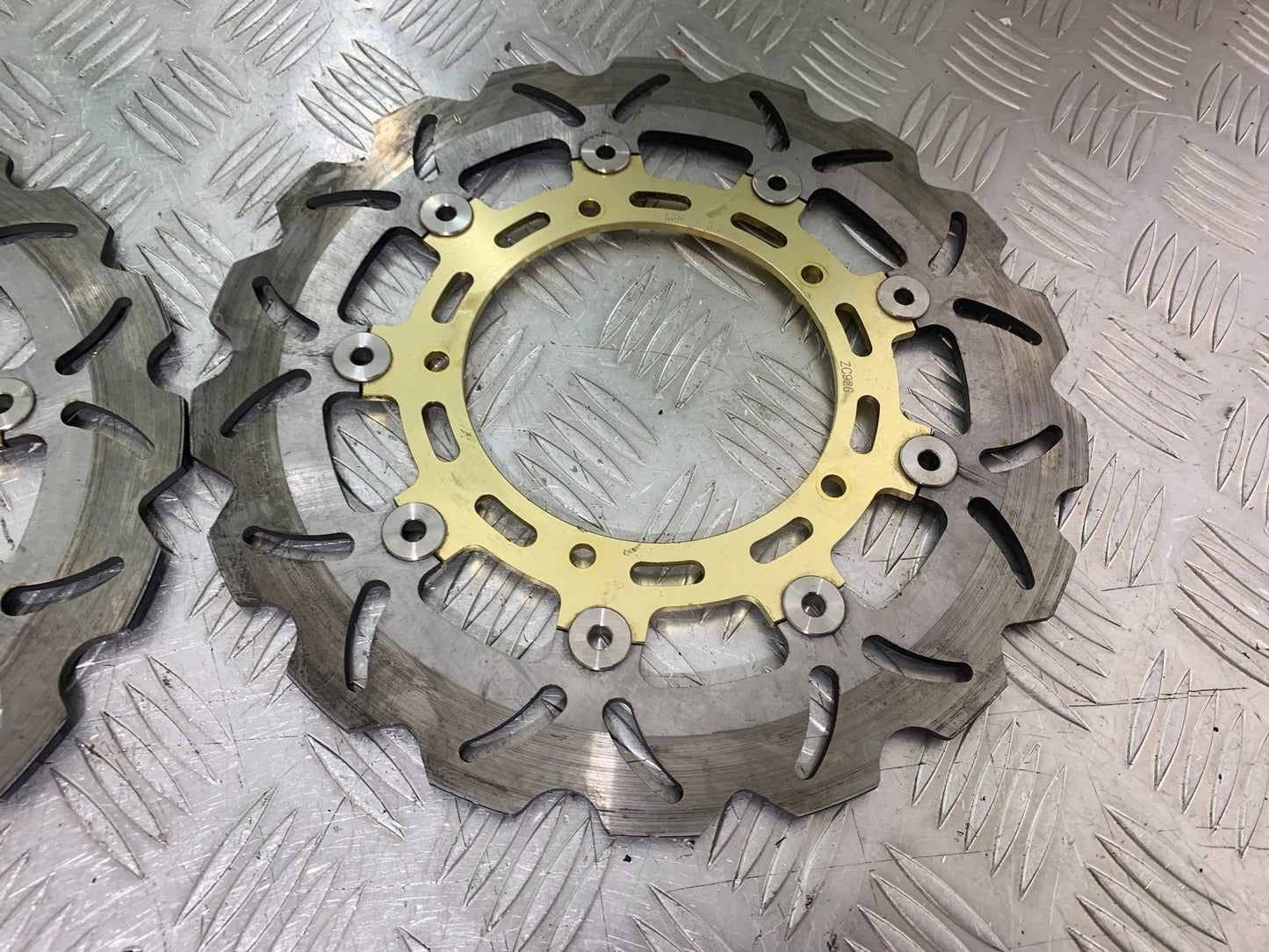 YAMAHA YZF R1 4C8 FRONT BRAKE DISCS  YEAR 2007-2008 (CMB1237)