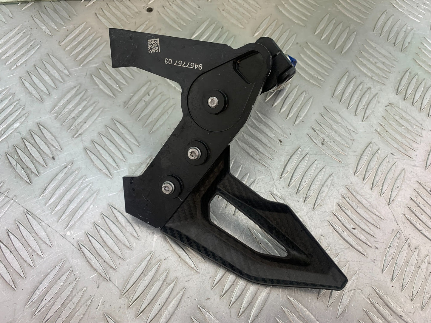 BMW M1000 R  LEFT FRONT HANGER HANGER YEAR 2023-2024 (CMB1140)