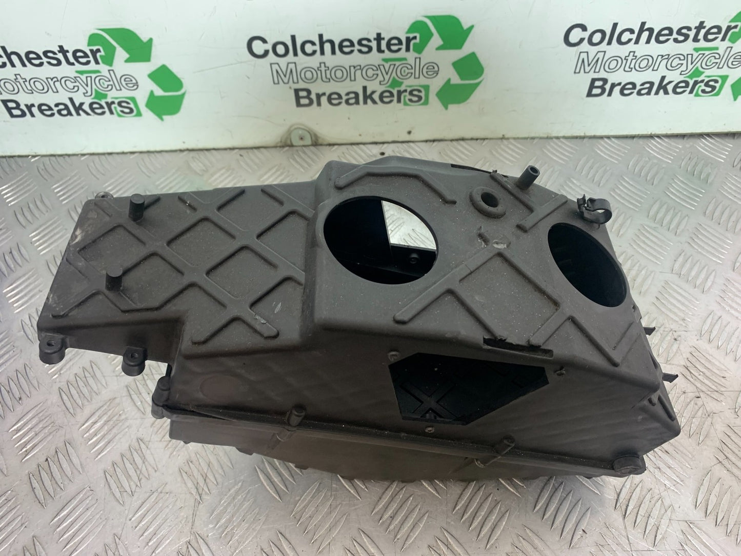 KTM 990 SUPER DUKE AIRBOX YEAR 2007-2011  (CMB1207)