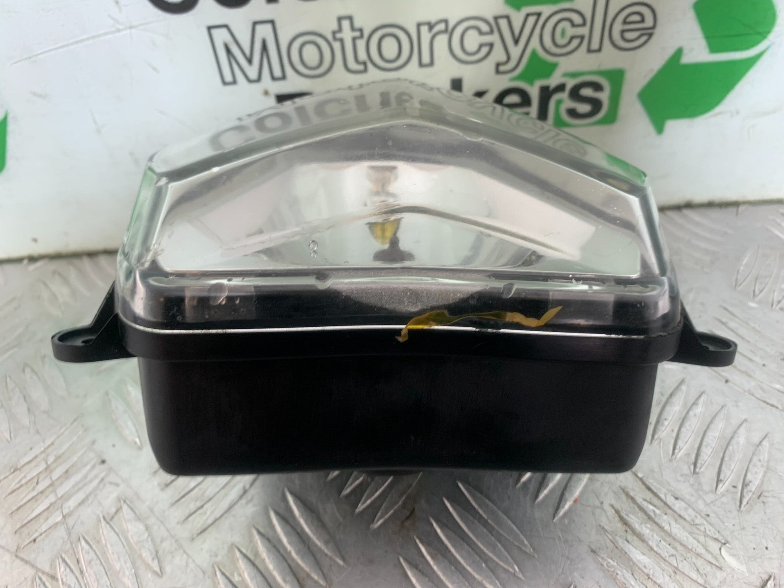 KTM 690 DUKE R LC4 HEADLIGHT YEAR 2012-2015  (CMB1180)