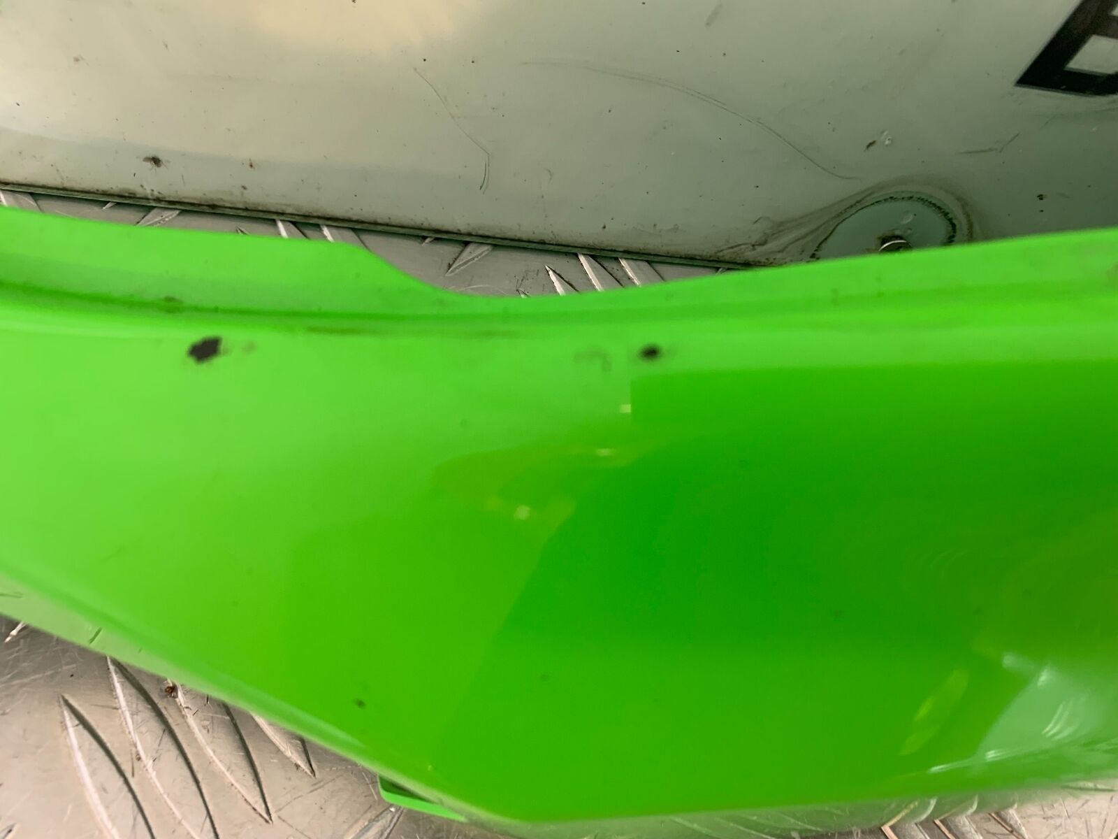 KAWASAKI NINJA 400 EX 400 LEFT SEAT PANEL  YEAR 2024 (CMB1075)