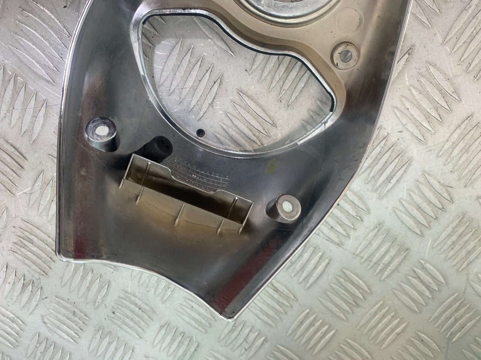 HONDA VTX1300 S-6 CLOCKS SURROUND  YEAR 2004-09 (CMB1159)
