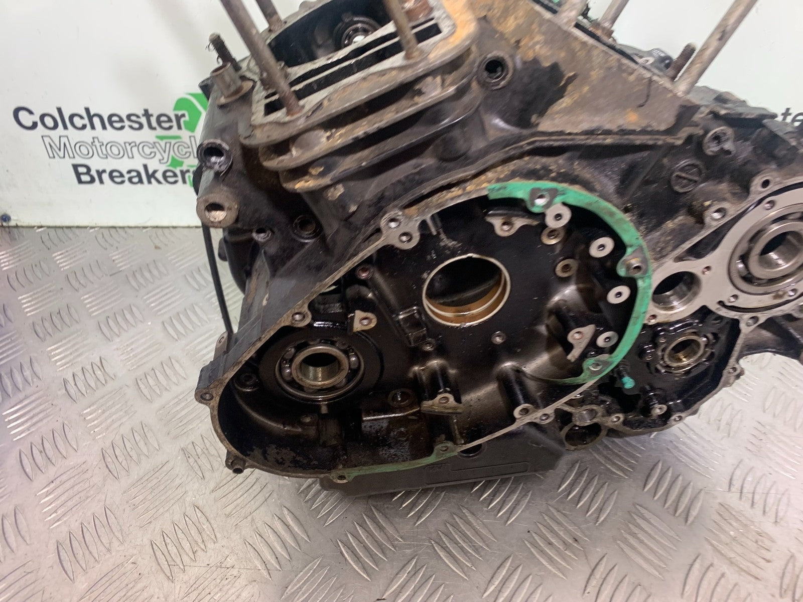KAWASAKI VN1500 CLASSIC CRANK CASINGS   YEAR 1999 -2006 (CMB1166)