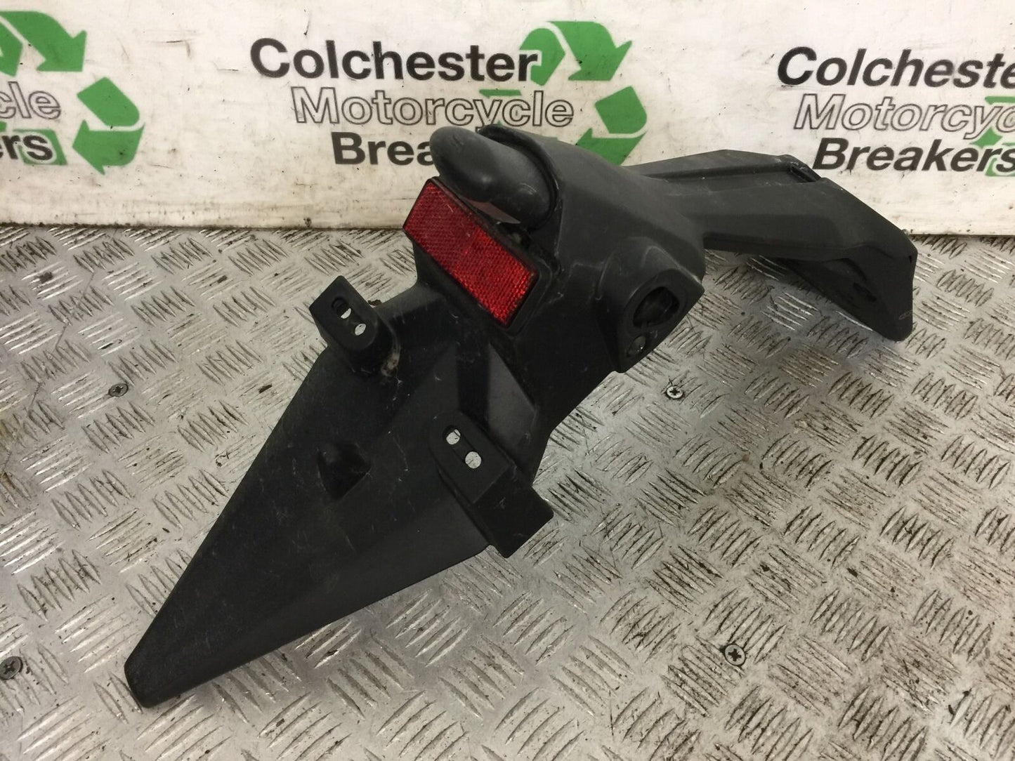 YAMAHA MT03 REAR MUDGUARD   YEAR 2018  (STOCK 801)