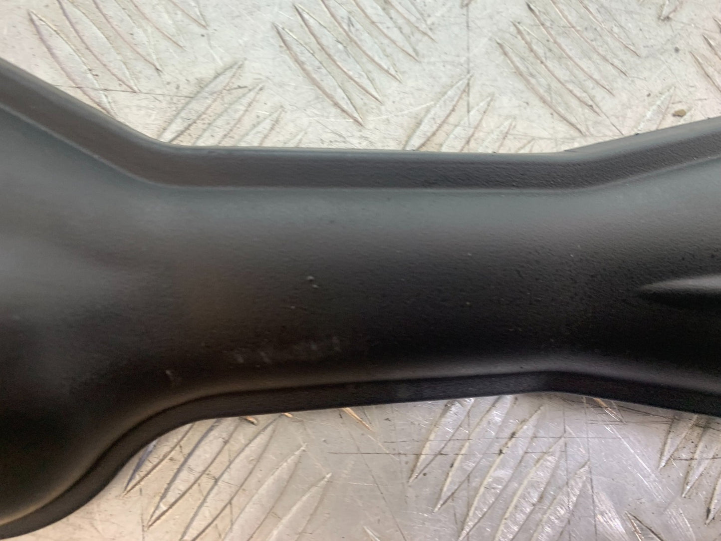 KAWASAKI GTR1400 GTR 1400 SWINGARM INFILL COVER   YEAR 2007-2009 (CMB1174)