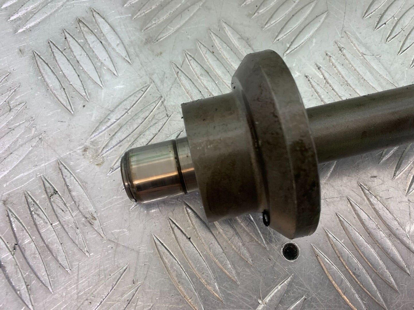 TRIUMPH 955i SPRINT ST BALANCE SHAFT YEAR 1999-2004 (STOCK 735)