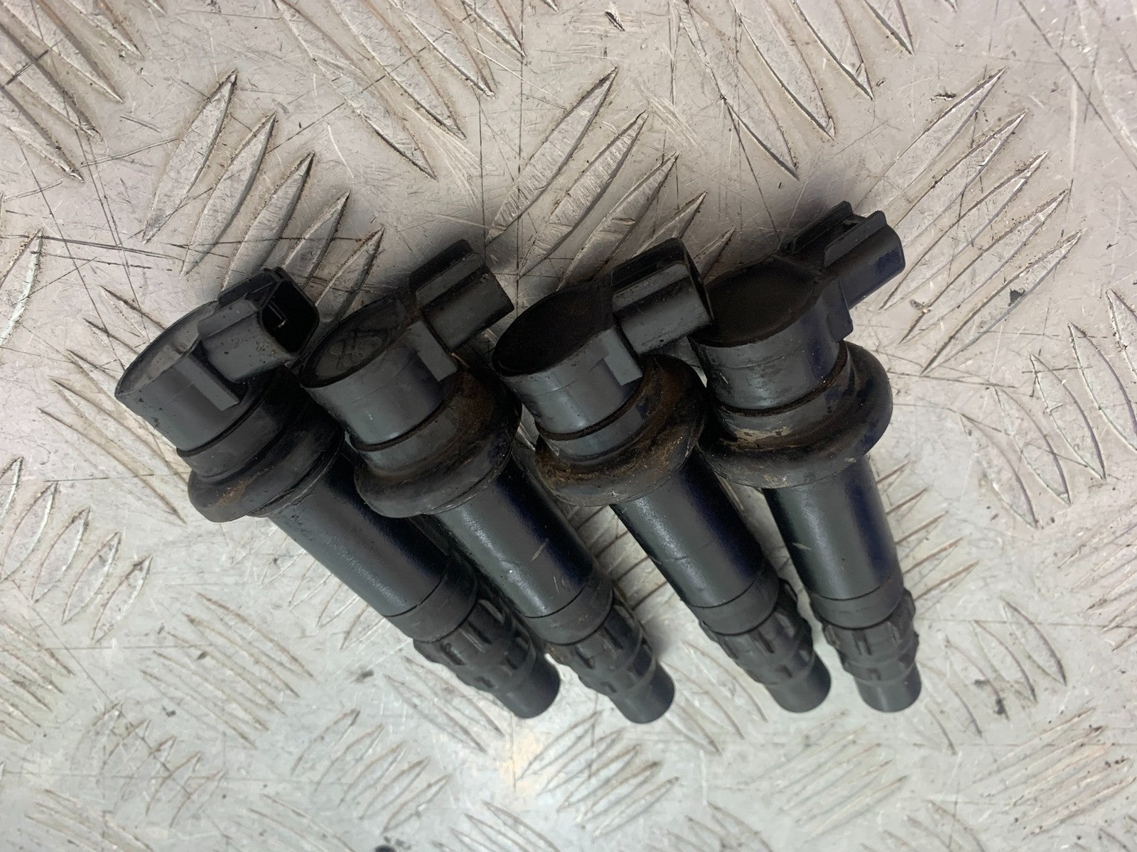 YAMAHA YZF R1 14 B BIG BANG COILS  2009-14 (CMB1175)