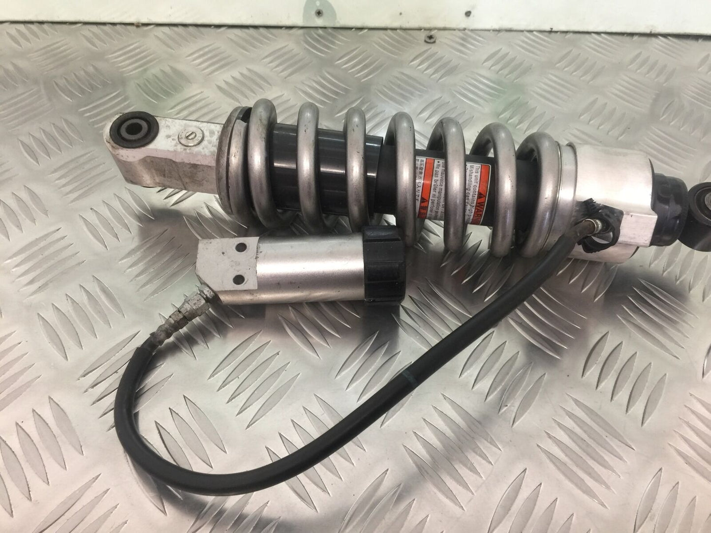 KAWASAKI VERSYS 1000 KLZ 1000 REAR SHOCK YEAR  2015-2018 (STOCK 912)