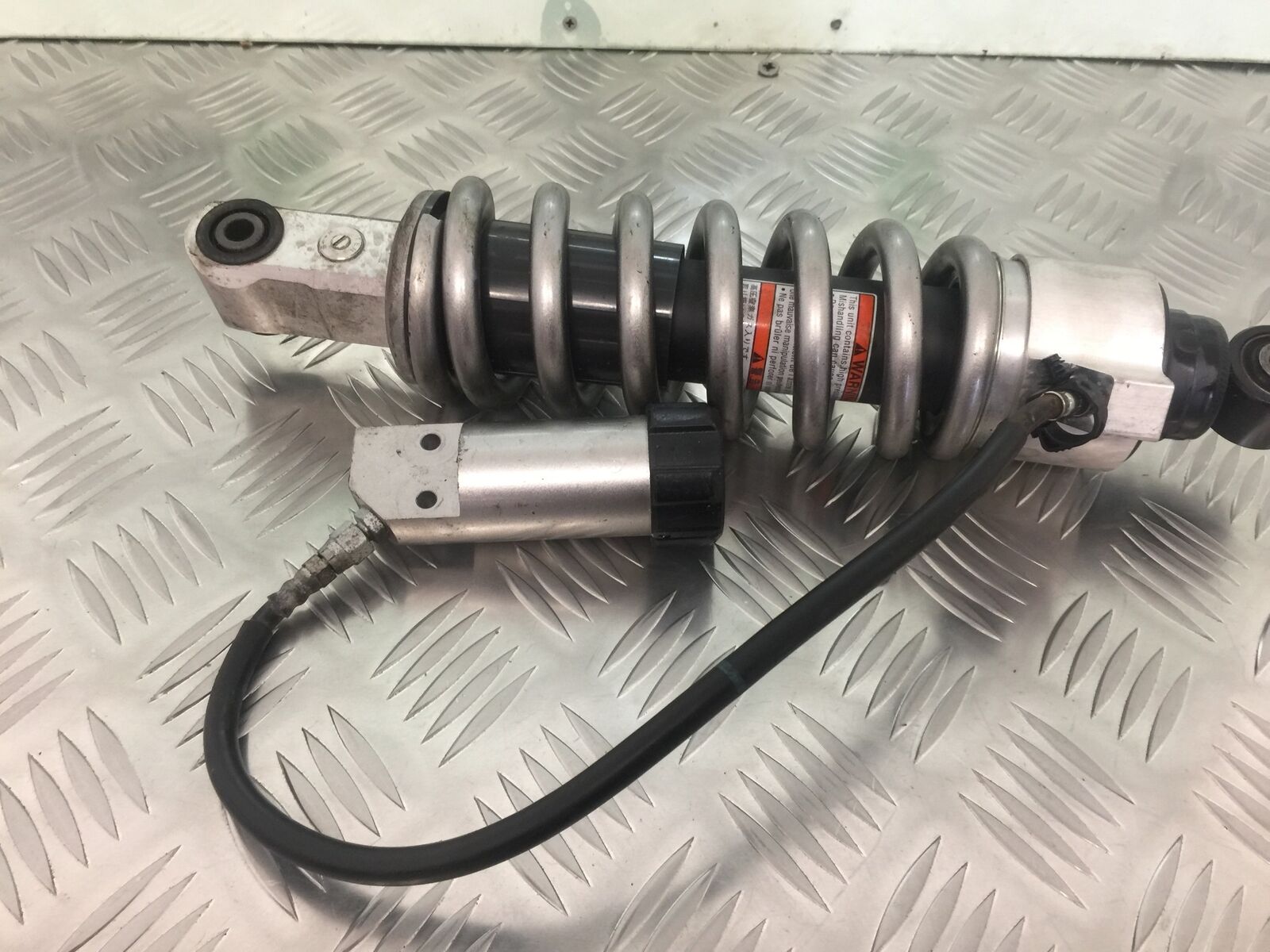 KAWASAKI VERSYS 1000 KLZ 1000 REAR SHOCK YEAR  2015-2018 (STOCK 912)