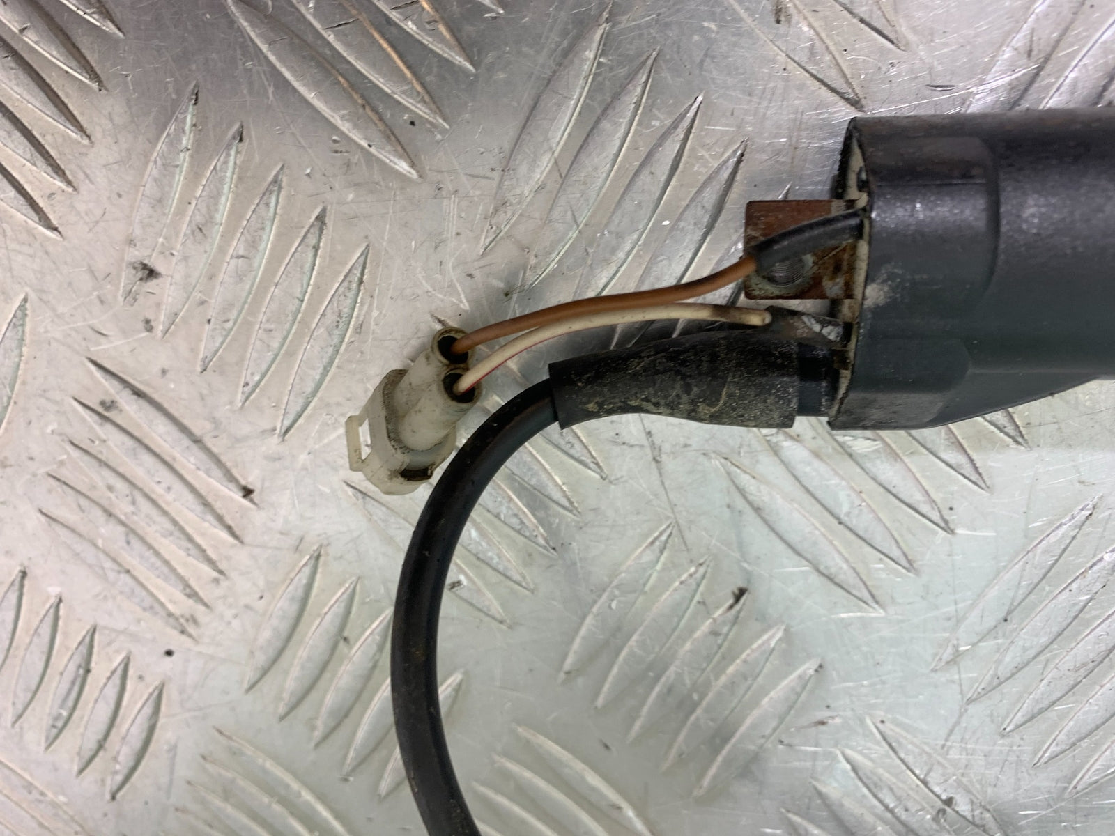 ROYAL ENFIELD BULLET 500 EFI COIL AND CAP  YEAR 2008 - 2016 (CMB1153)