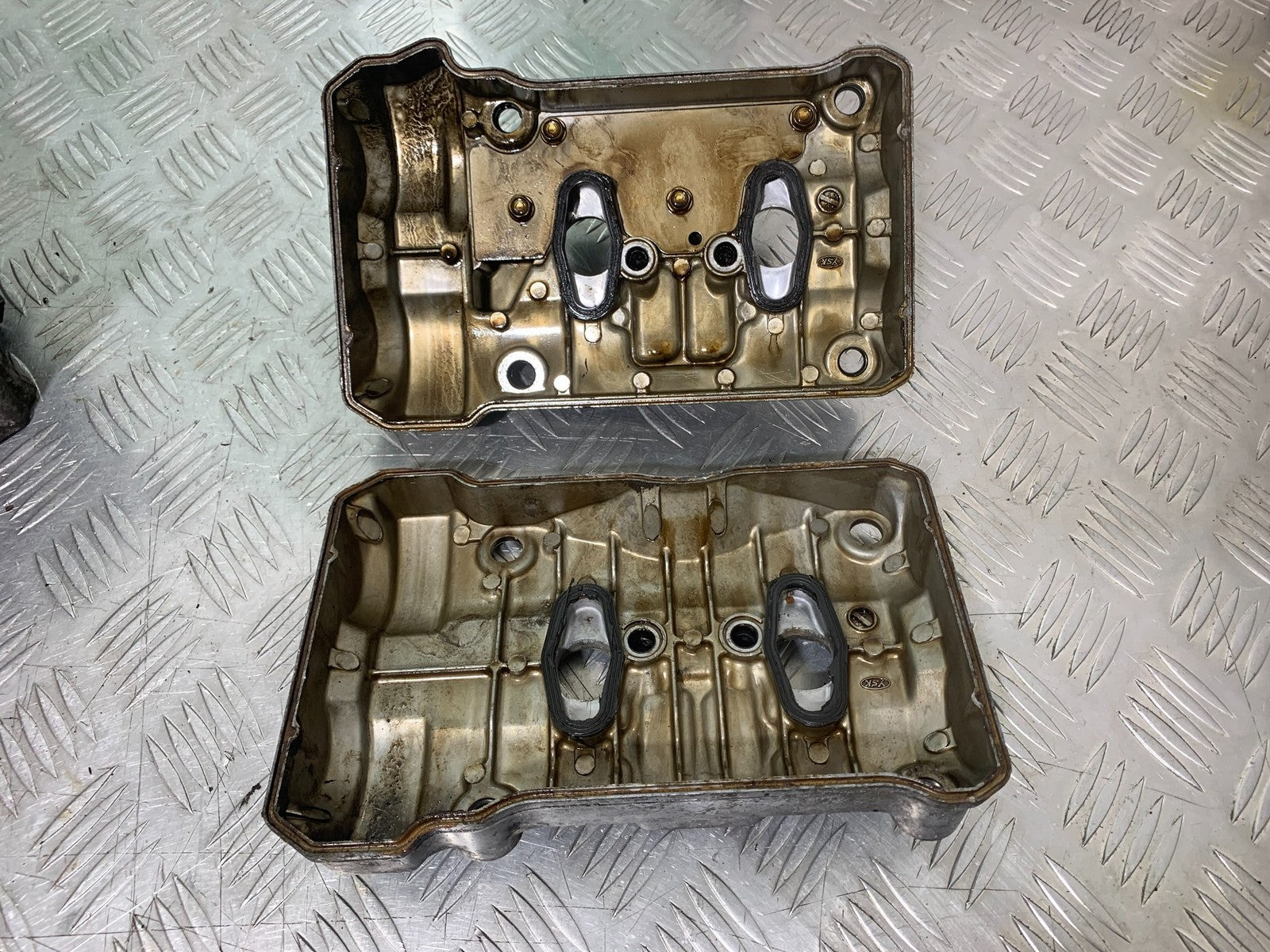 HONDA VFR800 PRE V-TEC ROCKER COVERS  YEAR 1998-2001 (CMB1233)