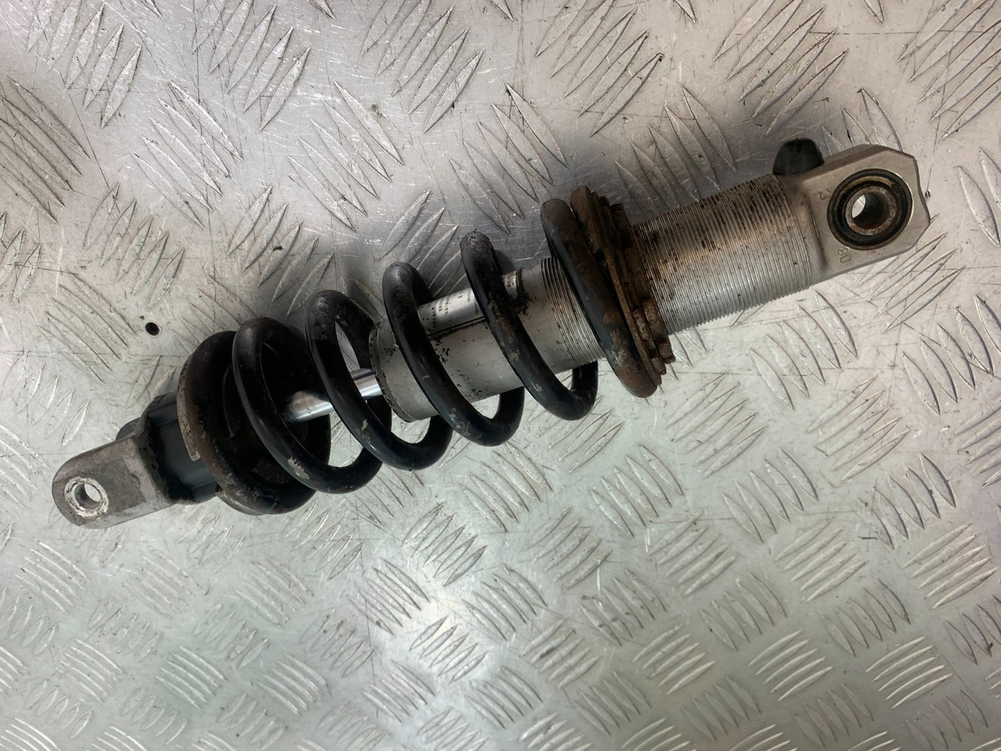 KAWASAKI ZZR1100 D REAR SHOCK   YEAR 1993-2001 (CMB1289)
