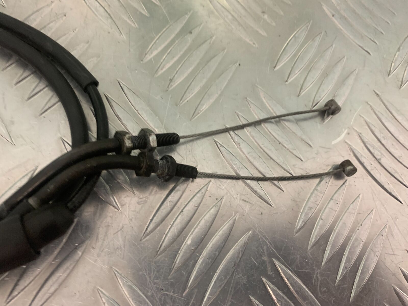 TRIUMPH 675 STREET TRIPLE RX THROTTLE CABLES  YEAR  2015-17 (STOCK 971)