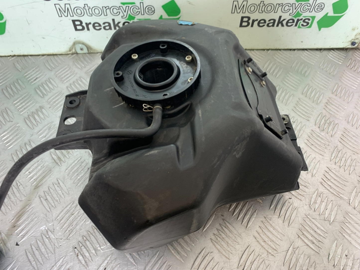 KTM DUKE 125 PETROL TANK  YEAR 2012-2016 (CMB1317)