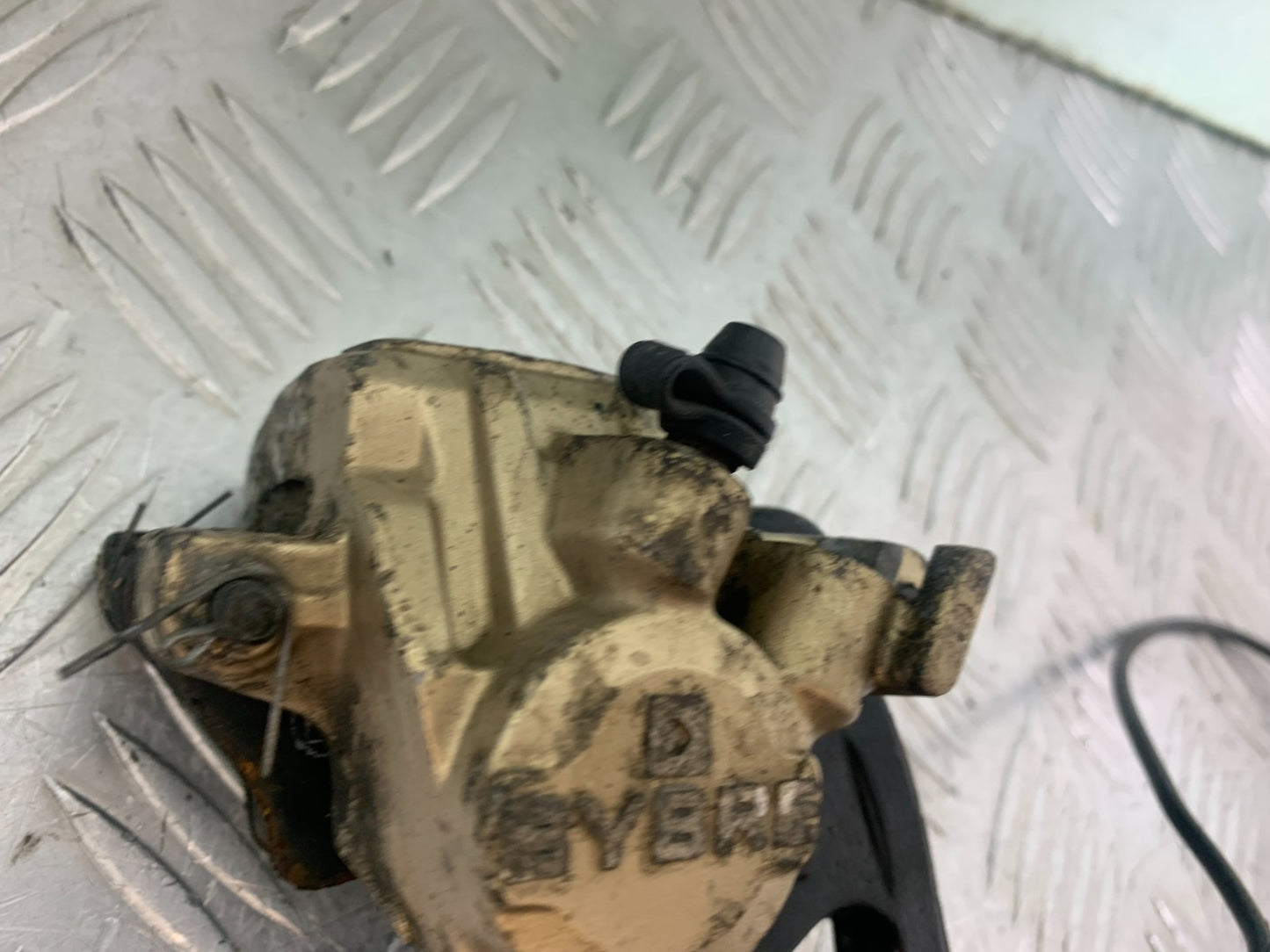 ROYAL ENFIELD HIMALAYAN 411 REAR BRAKE CALIPER  YEAR 2018-2023 (CMB1322)