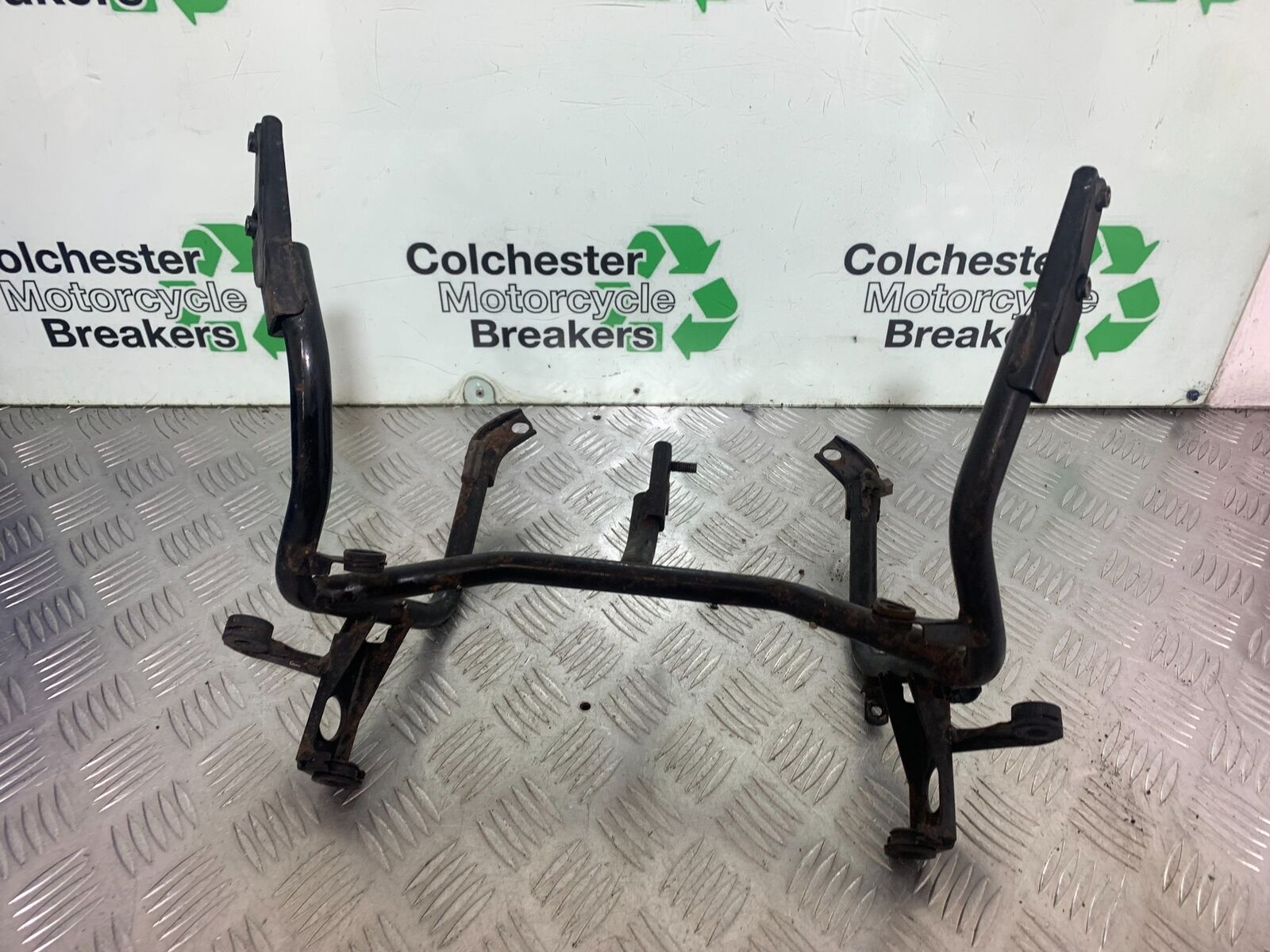YAMAHA YZF600 YZF 600 THUNDERCAT FAIRING BRACKET  1996-2003 (CMB1134)