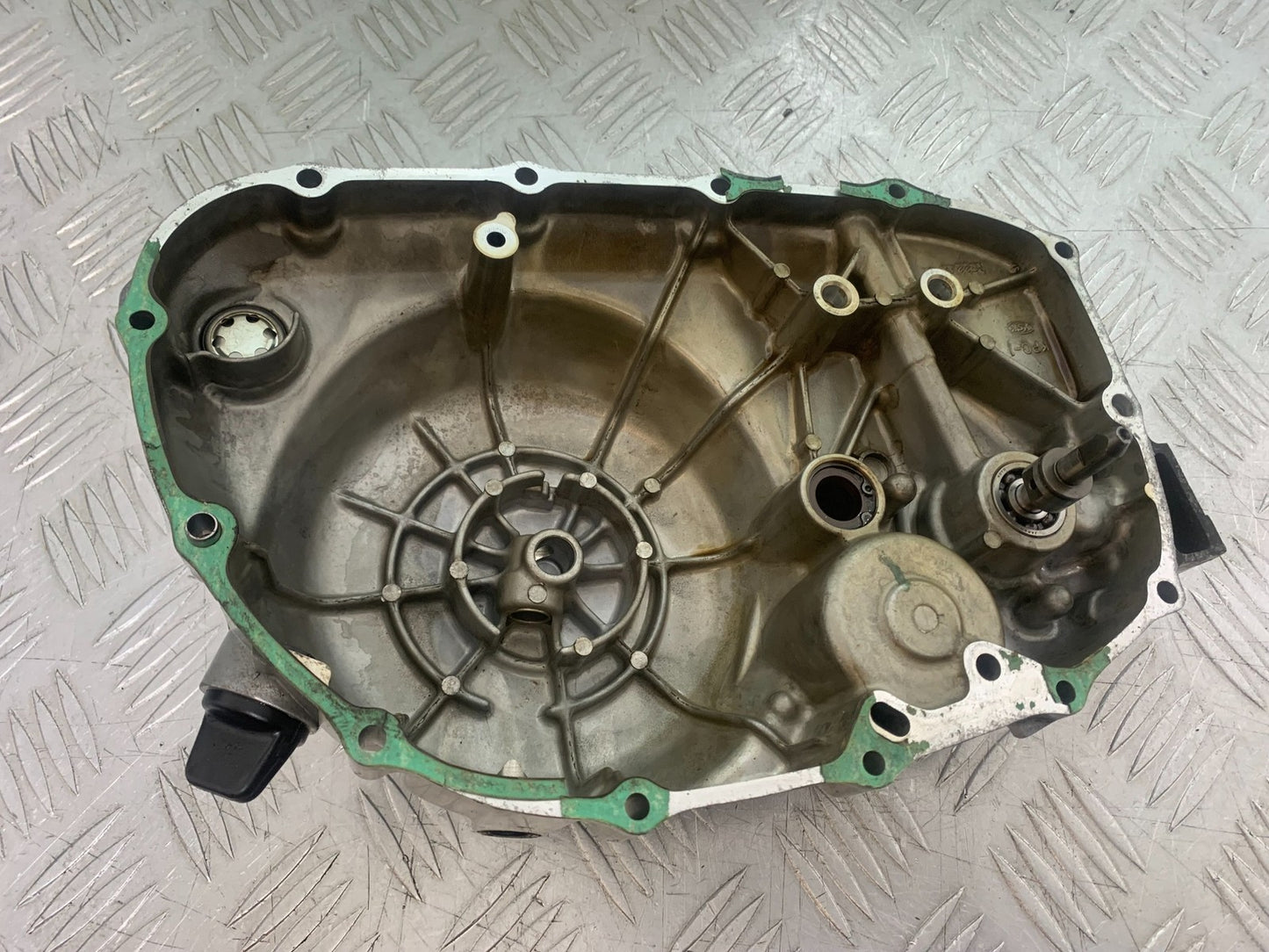 HONDA XL125 VARADERO CLUTCH COVER  YEAR 2001-2006  (CMB1210)