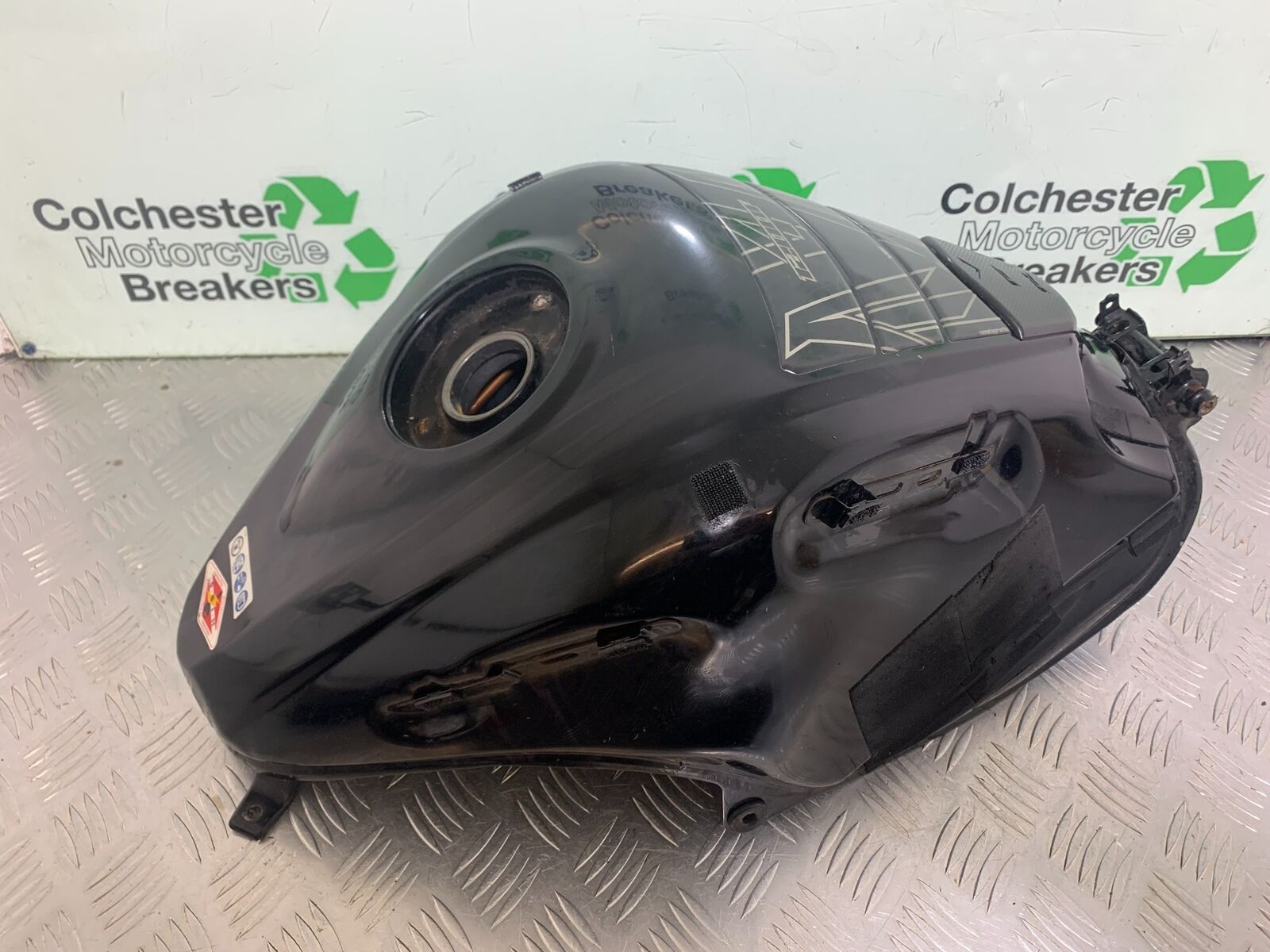 HONDA VFR1200 VFR 1200 FA PETROL TANK  YEAR 2010-11 CMB1088)